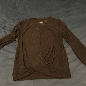 Old Navy, long sleeve gray activewear top, size Small